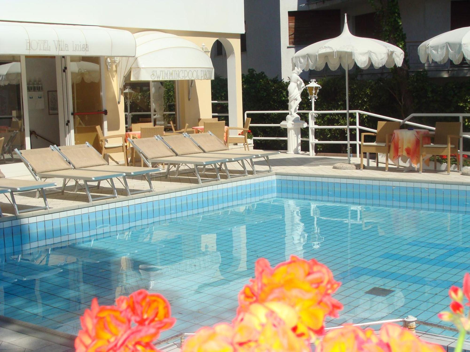 Hotel Villa Luisa Lignano Sabbiadoro Exterior photo